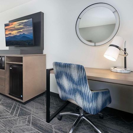 Country Inn & Suites By Radisson Asheville Downtown Tunnel Road Esterno foto