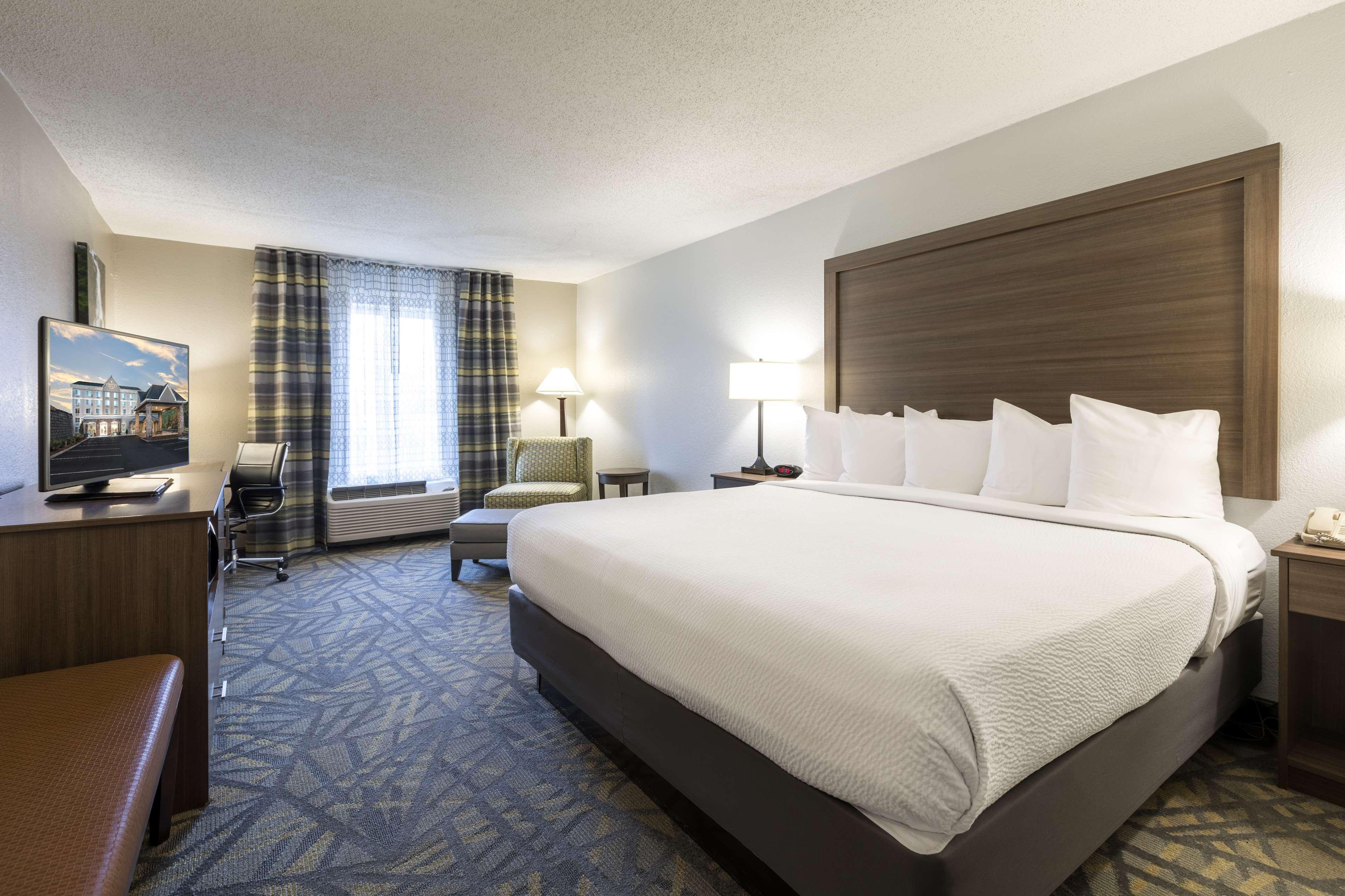 Country Inn & Suites By Radisson Asheville Downtown Tunnel Road Esterno foto