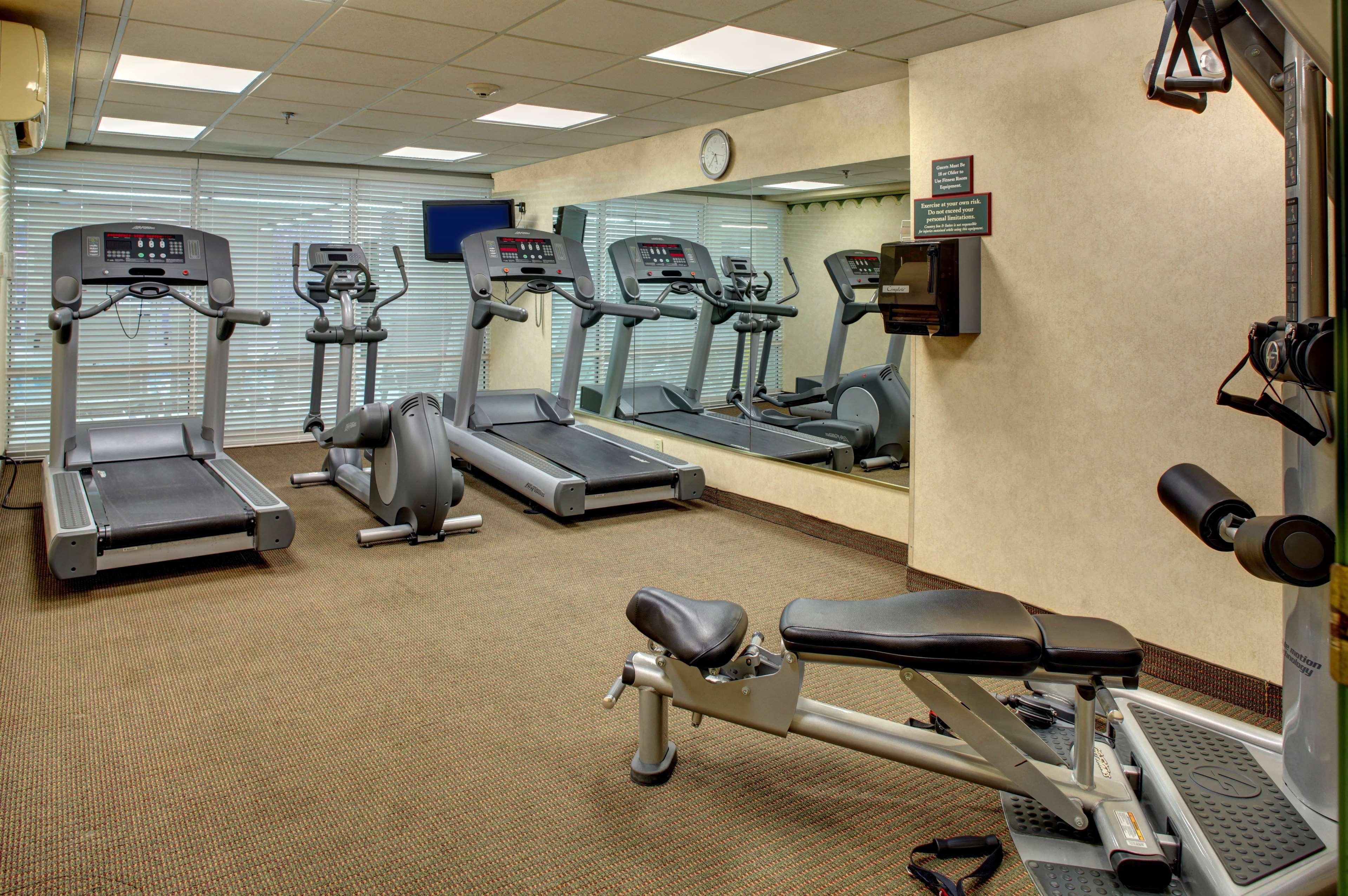 Country Inn & Suites By Radisson Asheville Downtown Tunnel Road Esterno foto
