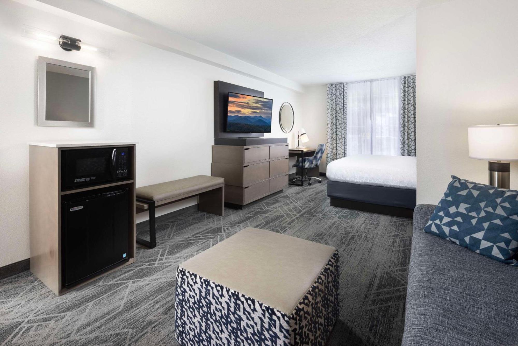 Country Inn & Suites By Radisson Asheville Downtown Tunnel Road Esterno foto