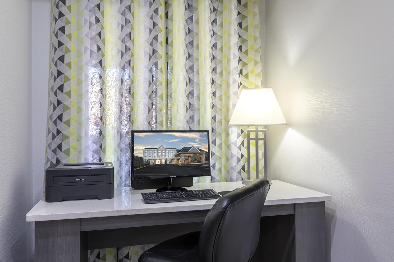 Country Inn & Suites By Radisson Asheville Downtown Tunnel Road Esterno foto